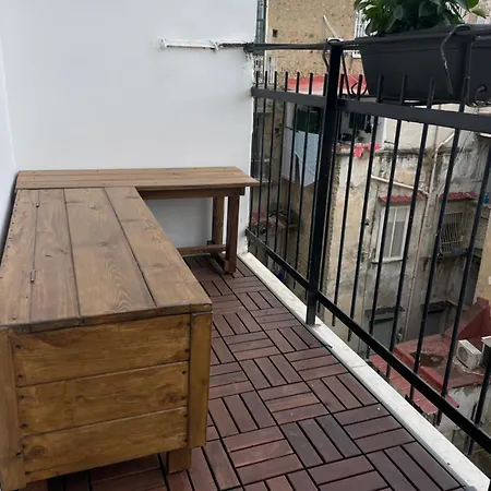 La Casa Tra I Monumenti * Napels