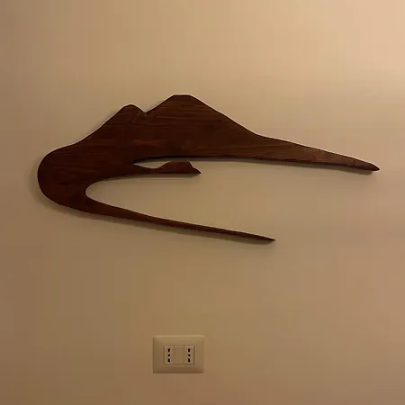 La Casa Tra I Monumenti Неаполь